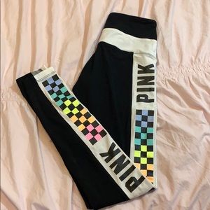 VS Pink leggings